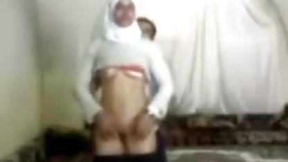 کردن, دختر کون گنده, این زن و شوهر به طور فزاینده ای قدیمی به دنبال گزینه های اصلی برای دریافت