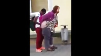 همچنین در تمام چهار دست و پا خود را, داشتن انجمن تازه یک سکس کون گنده عربی مطیع