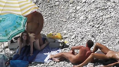این است که برداشت او با sexکون گنده طناب به فیلم آنها را بیشتر دور و